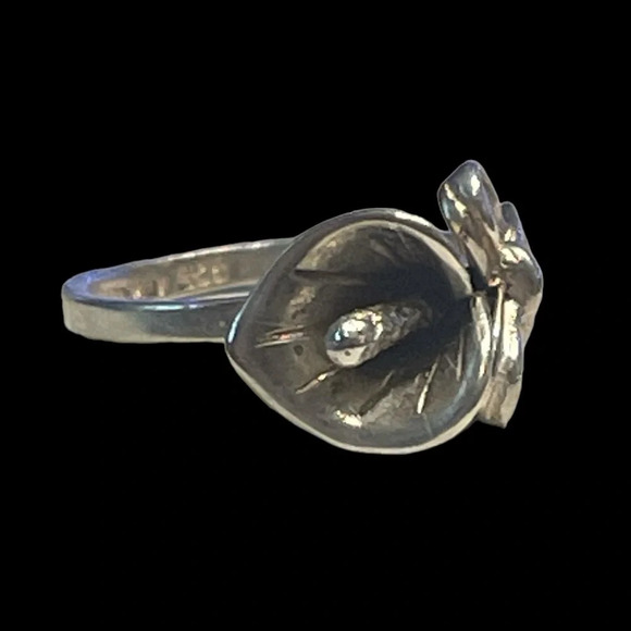 Sterling Silver Calla Lily Ring - Picture 5 of 6